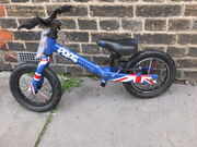 SECOND HAND Frog Tadpole Union Jack click to zoom image