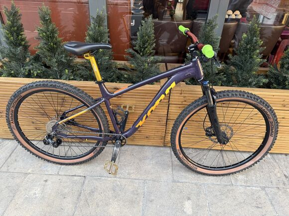 SECOND HAND Kona Lava Dome MTB click to zoom image