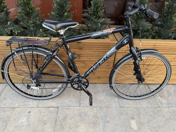 SECOND HAND Trek Navigator SU300 Hybrid click to zoom image