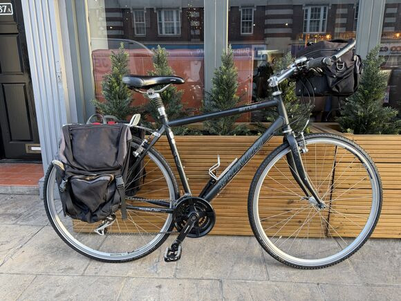 SECOND HAND Specialized Sirrus Hybrid click to zoom image